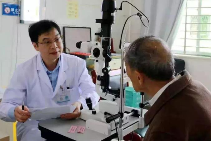 老花眼鏡怎么配更好？
